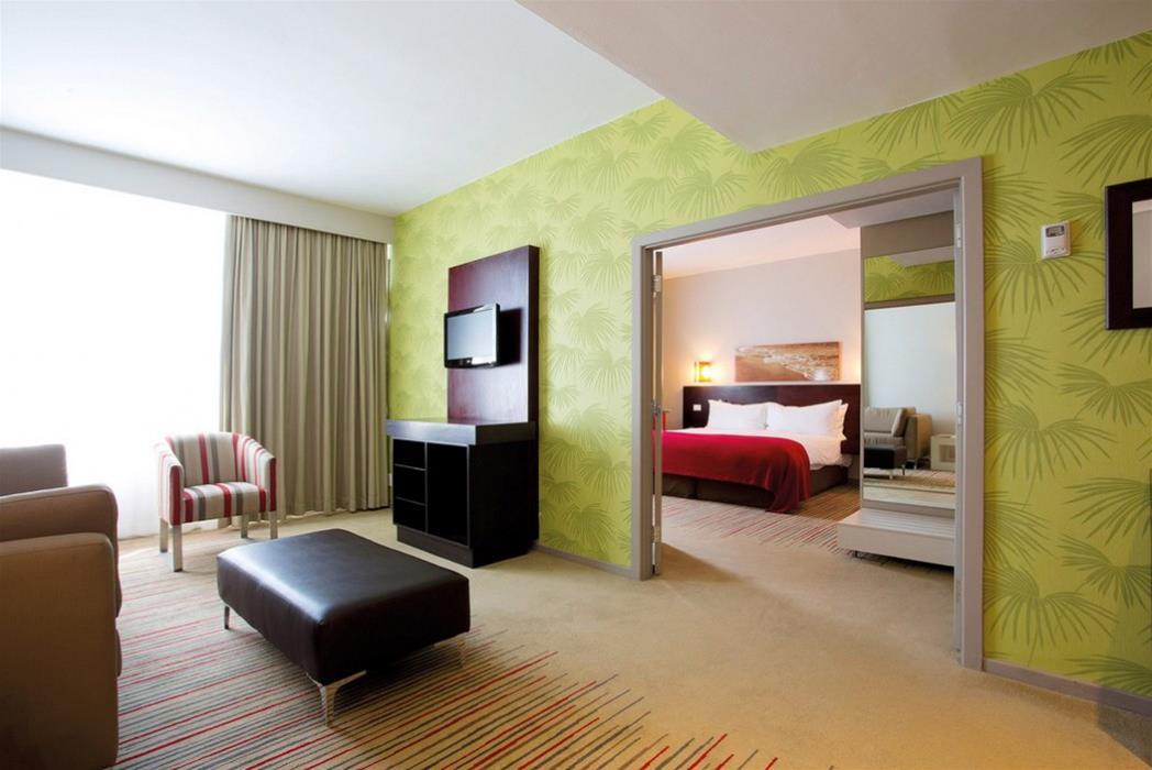Garden Court Kings Beach Порт Елизабет Екстериор снимка
